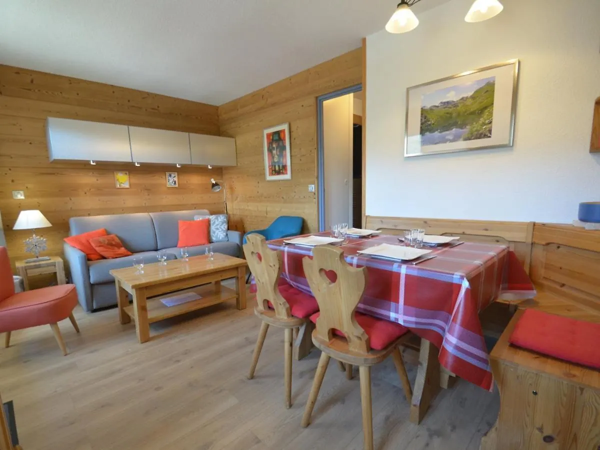 Appartement 2 Pieces Cabine Pour 5 Pers, Skis Aux Pieds, Balcon Sud-Ouest, Reberty 2000 - Fr-1-452-252 Saint-Martin-de-Belleville